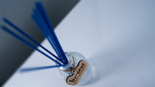 Load image into Gallery viewer, Deco Essential Oil Reed Diffuser