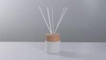 Load image into Gallery viewer, Beach Vibes Essential Oil Reed Diffuser

